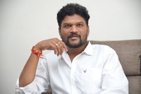 Parasuram interview Photos (SarkaruVaariPaata director)